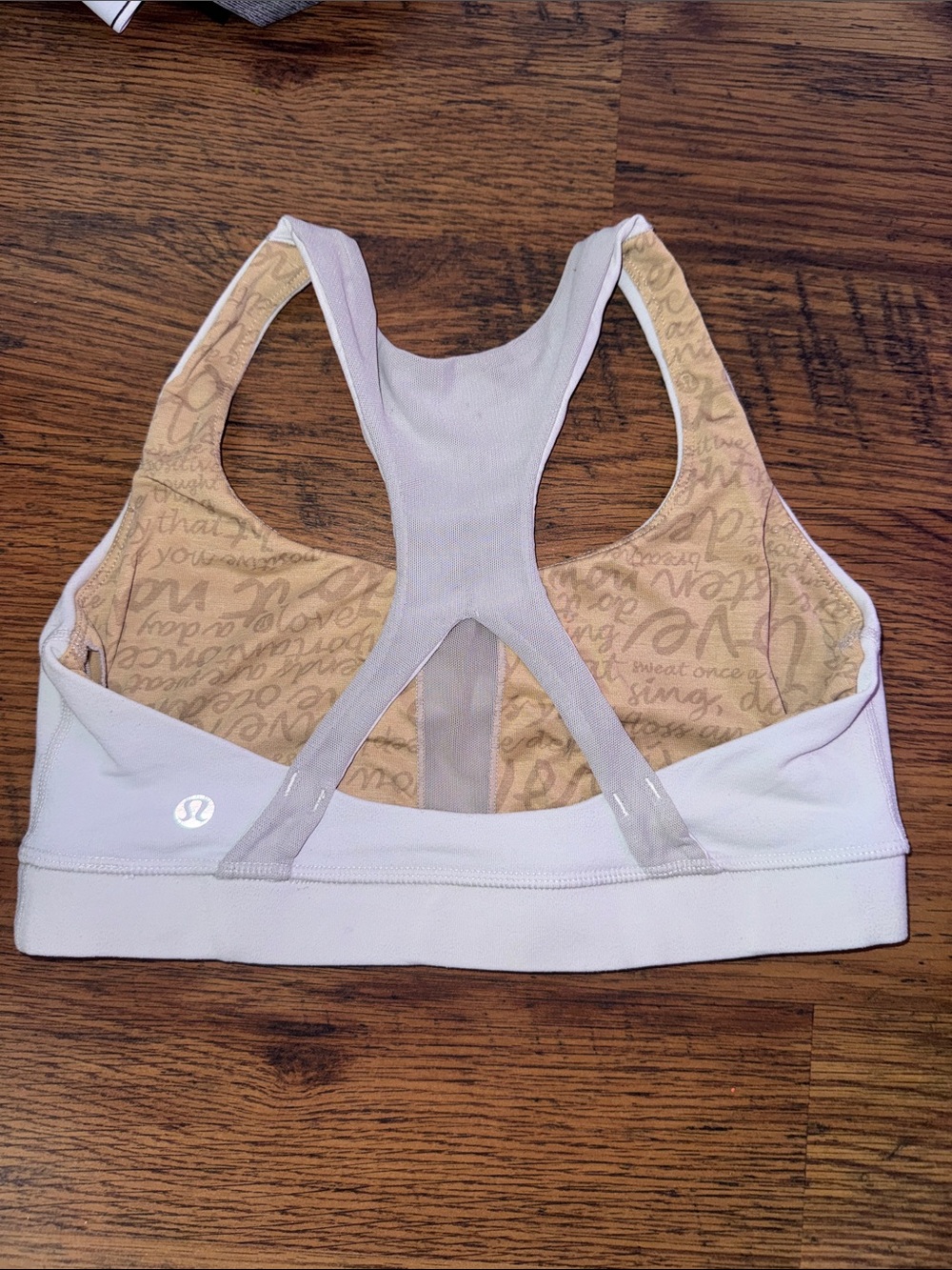 lululemon athletica off white Racerback Sports Bra 29.1.B13